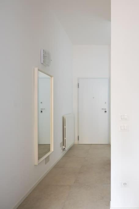 Apartment Isaia - 10 Minutes From Piazza Maggiore Bologna Eksteriør billede